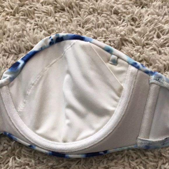 Bathing suit - Picture 4 of 4